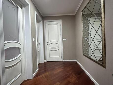 Elan №5606344 - Bakı, Xətai r., 3 otaqlı, 115 m², 4/32 mərtəbə