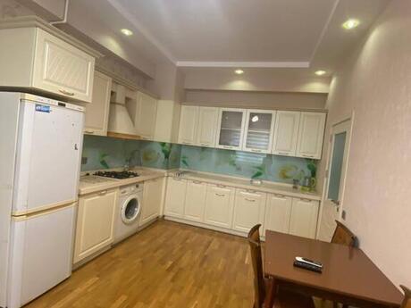 2-комнатная квартира, 50 м², Qara Qarayev: 179 000 ₼ 3