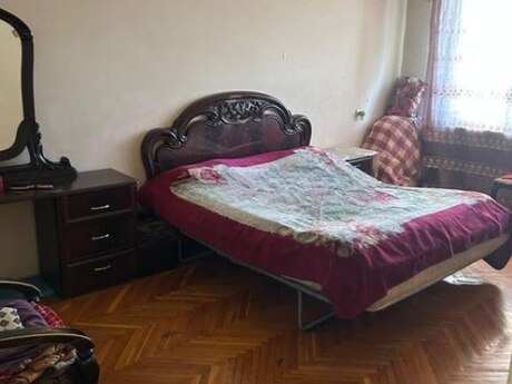 3 otaqlı köhnə tikili - Azadlıq Prospekti m. - 85 m²