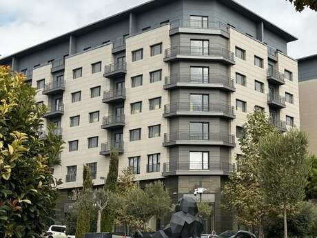 4 otaqlı yeni tikili - Ağ şəhər q. - 166 m²