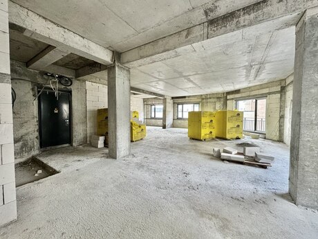 4 otaqlı yeni tikili - Ağ şəhər q. - 166 m²