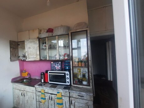 2 otaqlı köhnə tikili - Bakıxanov q. - 65 m²