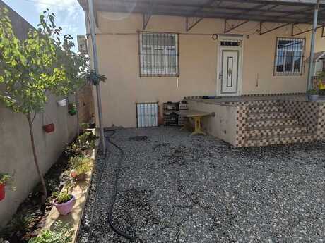 3 otaqlı həyət evi/bağ evi - Buzovna q. - 114 m²
