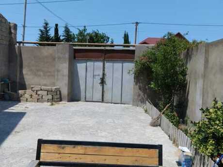 7 otaqlı həyət evi/bağ evi - Buzovna q. - 200 m²