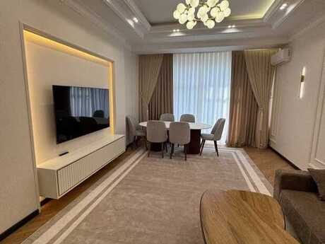 3-room apartment for rent, 140 m², Gənclik: 1 600 ₼/mo 2