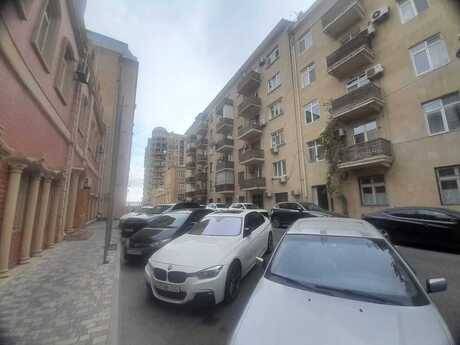 1 otaqlı köhnə tikili - İçəri Şəhər m. - 35 m²