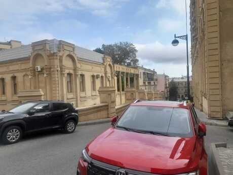 1 otaqlı köhnə tikili - İçəri Şəhər m. - 35 m²