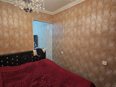 2 otaqlı köhnə tikili - 7-ci mikrorayon q. - 45 m²