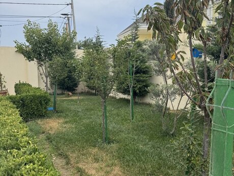 6 otaqlı həyət evi/bağ evi - Sea Breeze q. - 180 m²