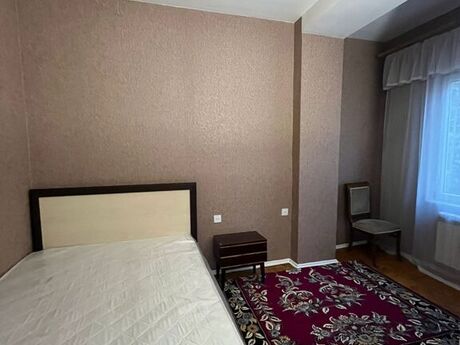 2 otaqlı köhnə tikili - 28 May m. - 55 m²