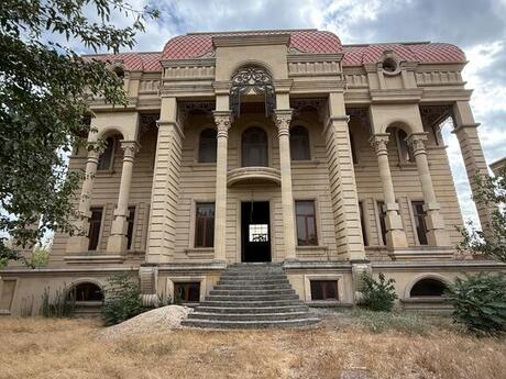 14 otaqlı həyət evi, 1 900 m², Xətai: 1 800 000 ₼ 2