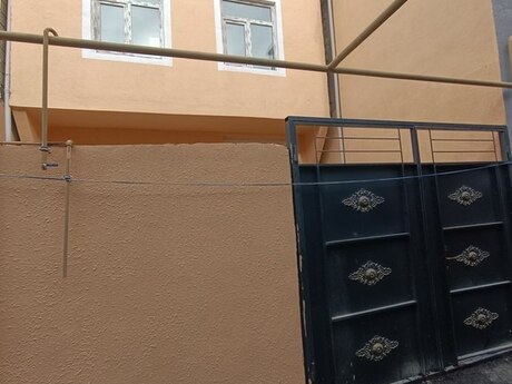 4 otaqlı həyət evi/bağ evi - Xırdalan - 110 m²