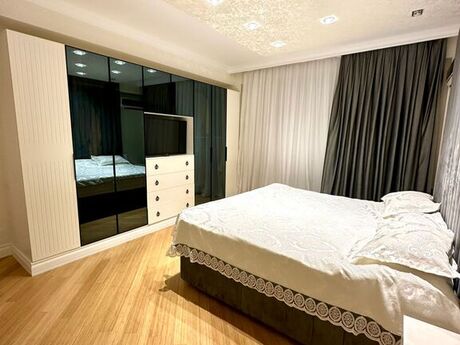 3-room apartment, 140 m², Şah İsmayıl Xətai: 420 000 ₼ 5