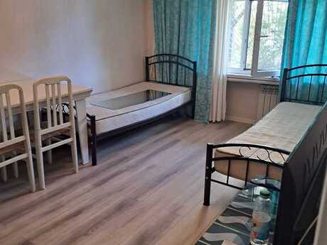 2 otaqlı köhnə tikili - Elmlər Akademiyası m. - 50 m²