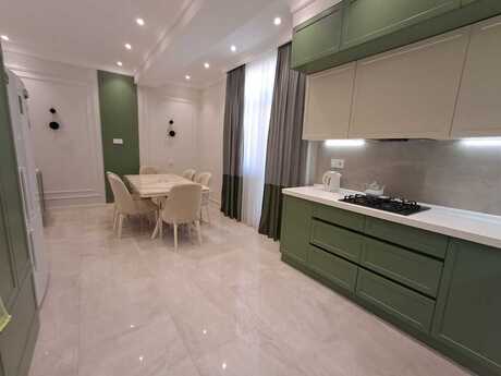 4 otaqlı yeni tikili - Nəriman Nərimanov m. - 170 m²