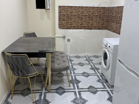 4 otaqlı həyət evi/bağ evi - Nəriman Nərimanov m. - 65 m²