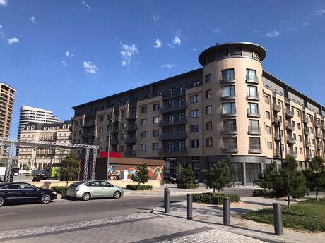 Elan №5613902 - Bakı, Ağ şəhər q., 3 otaqlı, 150 m², 6/7 mərtəbə