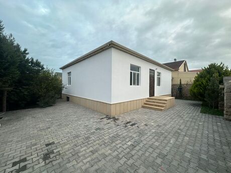3 otaqlı həyət evi/bağ evi - Şüvəlan q. - 120 m²