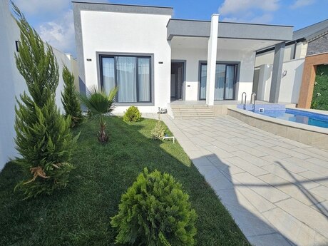 4 otaqlı həyət evi/bağ evi - Şüvəlan q. - 140 m²