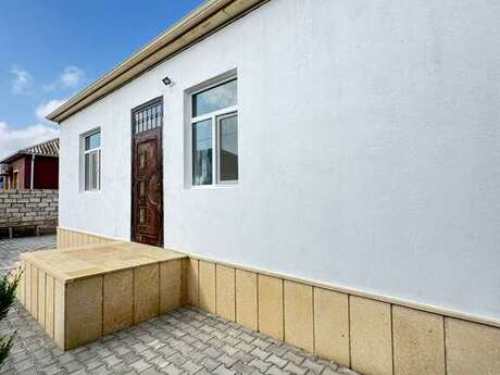 3-комн. дом/дача - пос. Мардакан - 140 м²
