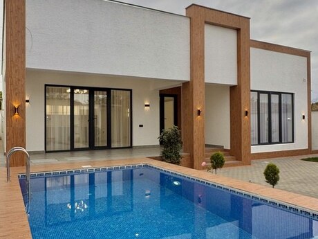 4 otaqlı həyət evi/bağ evi - Şüvəlan q. - 180 m²