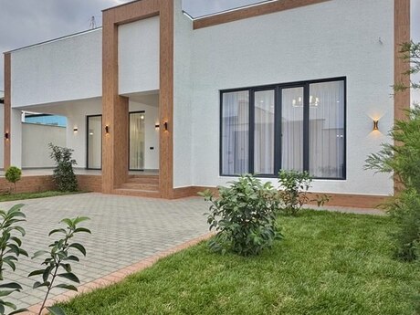4 otaqlı həyət evi/bağ evi - Şüvəlan q. - 180 m²