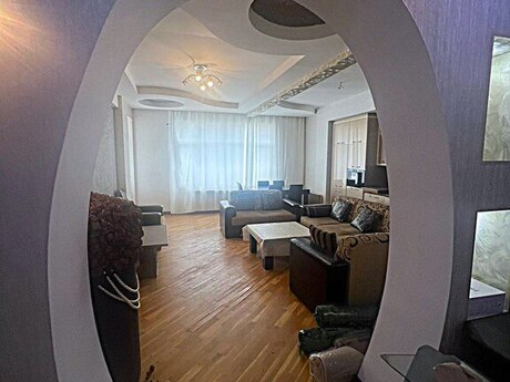 3 otaqlı yeni tikili - Səbail r. - 107 m²