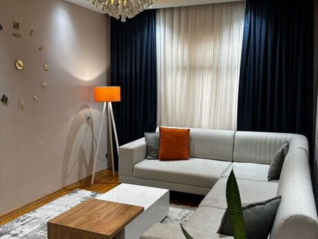 5 otaqlı köhnə tikili - Yasamal r. - 120 m²