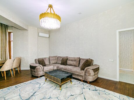 Объявление №5615038 - Баку, м. Шах Исмаил Хатаи, 3-комн., 135 м², 4/20 этаж