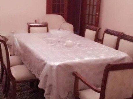 6 otaqlı həyət evi/bağ evi - Nəsimi m. - 408 m²