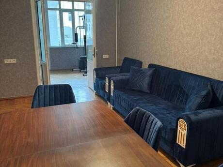 Elan №5615488 - Bakı, 28 May m., 3 otaqlı, 72 m², 3/5 mərtəbə