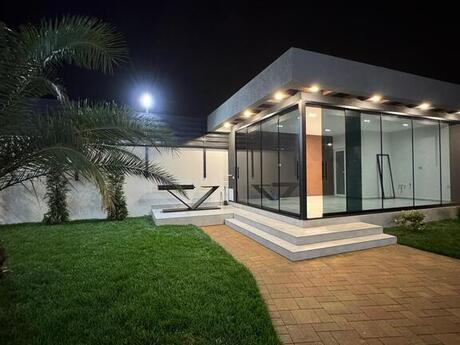 5 otaqlı həyət evi/bağ evi - Mərdəkan q. - 260 m²