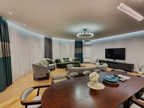 3 otaqlı yeni tikili - Şah İsmayıl Xətai m. - 158 m²