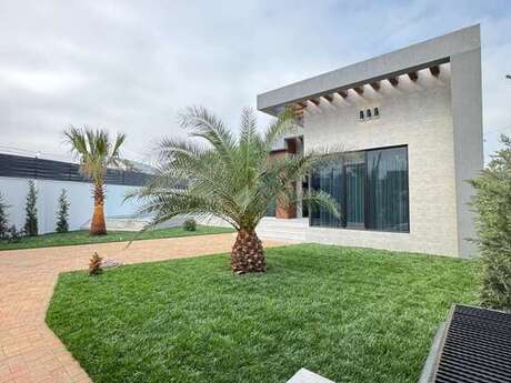 5 otaqlı həyət evi/bağ evi - Mərdəkan q. - 350 m²