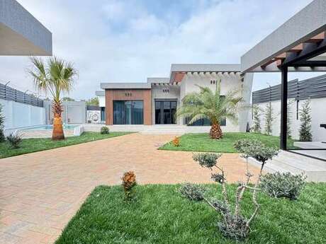 5 otaqlı həyət evi/bağ evi - Mərdəkan q. - 350 m²