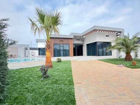 5 otaqlı həyət evi/bağ evi - Mərdəkan q. - 350 m²
