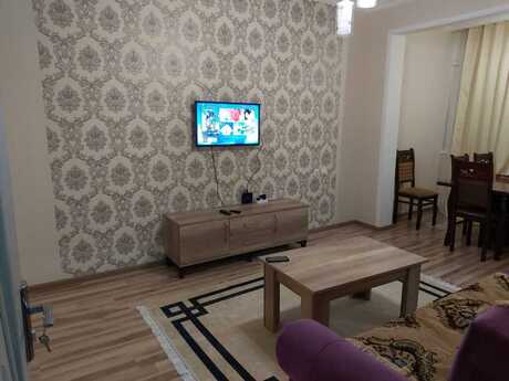 2 otaqlı köhnə tikili - Memar Əcəmi m. - 58 m²