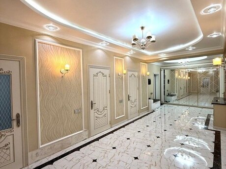 5-комн. новостройка - м. Шах Исмаил Хатаи - 226 м²