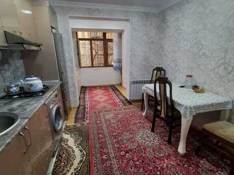 4 otaqlı köhnə tikili - Əhmədli m. - 100 m²