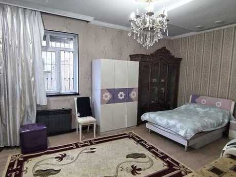 6 otaqlı həyət evi/bağ evi - Biləcəri q. - 260 m²