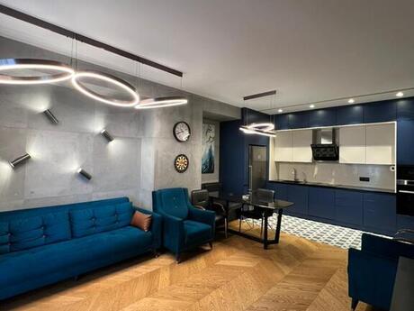 4 otaqlı yeni tikili - Elmlər Akademiyası m. - 147 m²