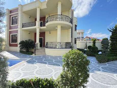 5 otaqlı həyət evi/bağ evi - Buzovna q. - 450 m²