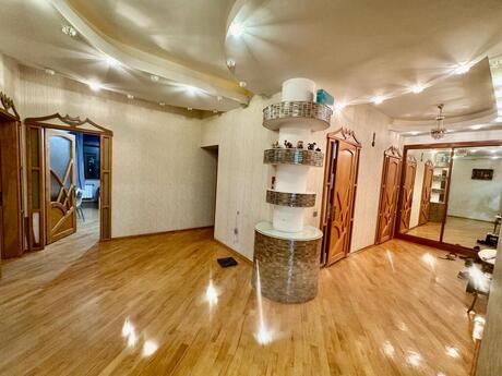 4 otaqlı yeni tikili - Elmlər Akademiyası m. - 220 m²