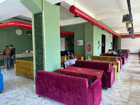 Obyekt - Xalqlar Dostluğu m. - 323 m²