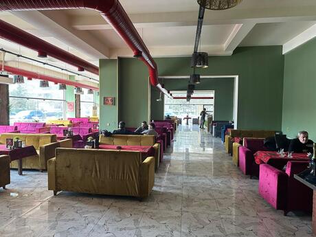Obyekt - Xalqlar Dostluğu m. - 323 m²
