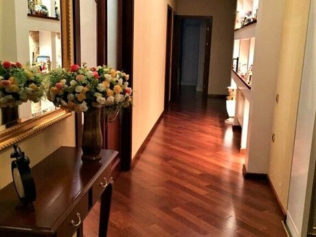 5 otaqlı yeni tikili - Elmlər Akademiyası m. - 220 m²