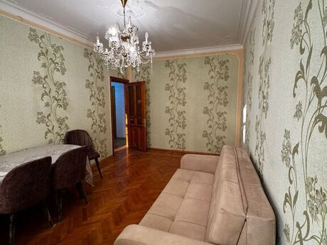 4 otaqlı köhnə tikili - Azadlıq Prospekti m. - 110 m²