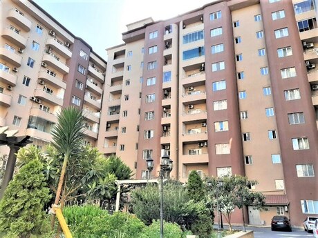 4 otaqlı yeni tikili - Elmlər Akademiyası m. - 136 m²
