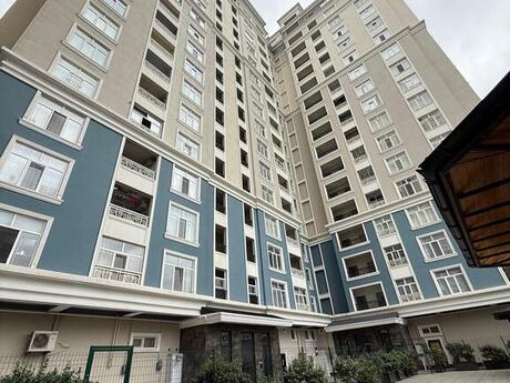 5-комн. новостройка - Насиминский  р. - 272 м²