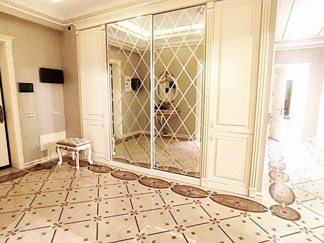 4 otaqlı yeni tikili - Nizami m. - 240 m²